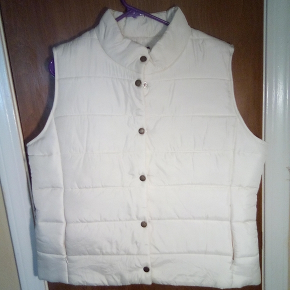 Vest - Picture 1 of 1